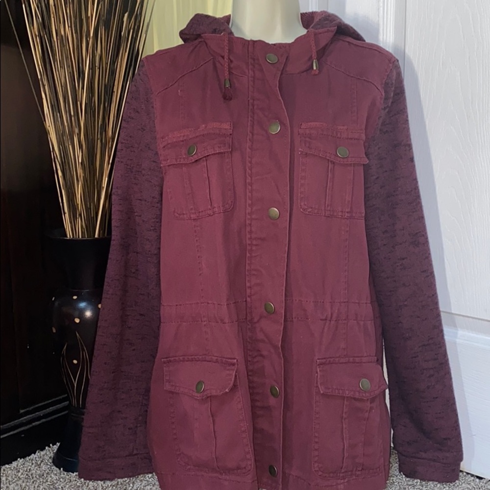 🍁🌻(Buckle) Fall Burgundy Button Zip Jacket Coat